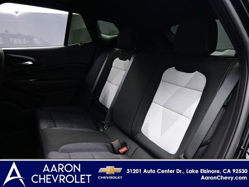 New 2026 Chevrolet Trax RS w/ Sunroof Package FWD image 14