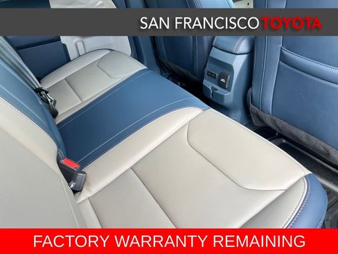 Used 2025 Ford Maverick Lariat image 19