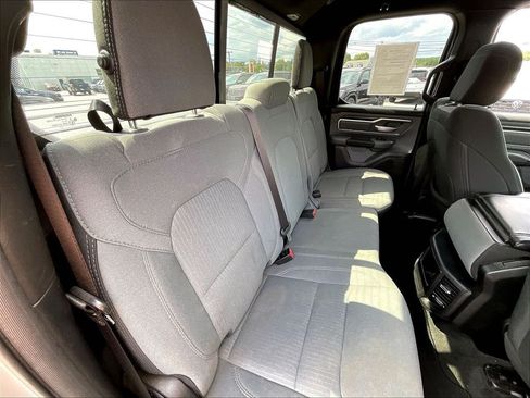 Used 2022 RAM 1500 Big Horn AWD/4WD image 15