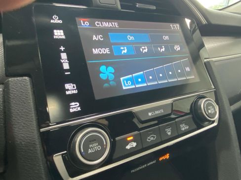 Used 2018 Honda Civic EX image 23