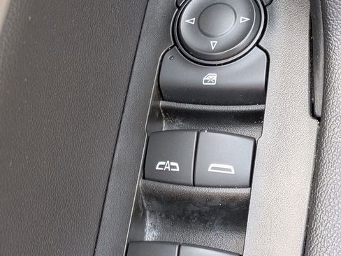 Used 2025 Chevrolet Blazer LT FWD image 15