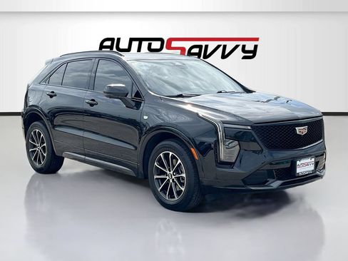 Used 2025 Cadillac XT4 Sport w/ Cold Weather Package FWD image 1