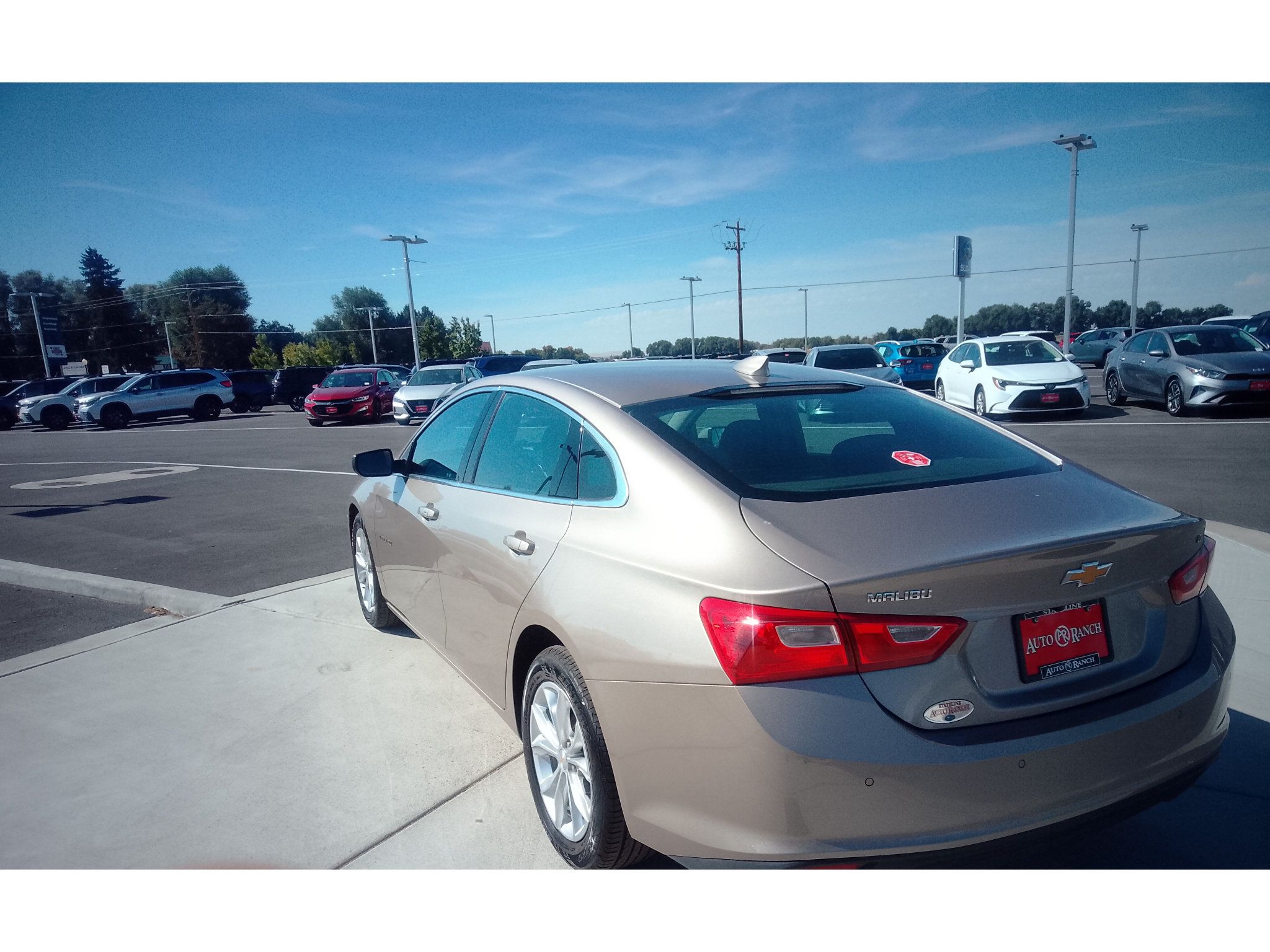 Used 2024 Chevrolet Malibu LT FWD image 4