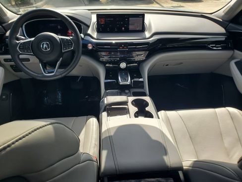 Certified 2024 Acura MDX FWD w/ Technology Package image 10
