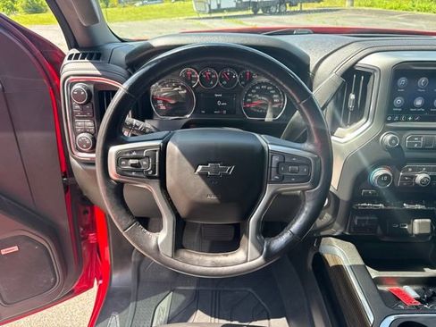 Used 2019 Chevrolet Silverado 1500 LT Trail Boss AWD/4WD image 8