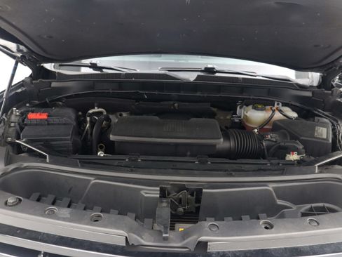 Used 2021 Chevrolet Suburban LT AWD/4WD image 36