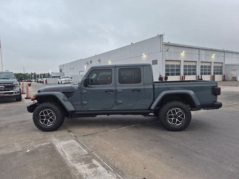 New 2026 Jeep Gladiator Rubicon AWD/4WD image 5
