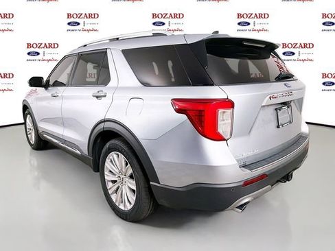 Used 2023 Ford Explorer Limited w/ Limited Technology Package RWD image 6