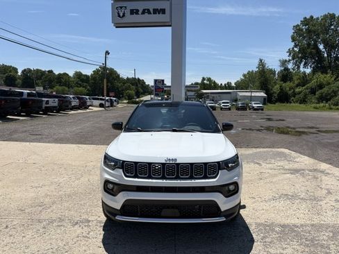 New 2026 Jeep Compass Limited AWD/4WD image 2
