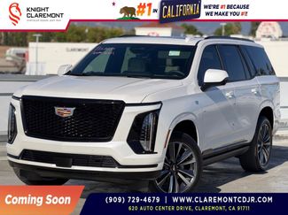 Used 2025 Cadillac Escalade Sport video 1