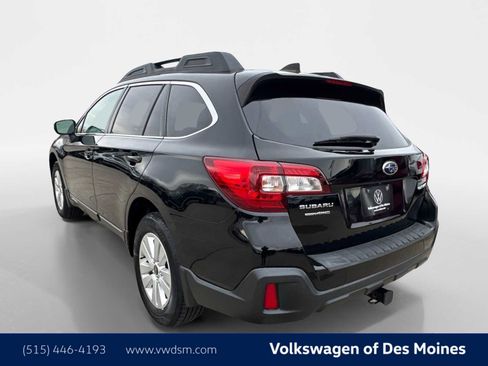 Used 2018 Subaru Outback 2.5i Premium image 4