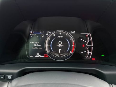 Certified 2021 Lexus ES 250 w/ Premium Package image 17