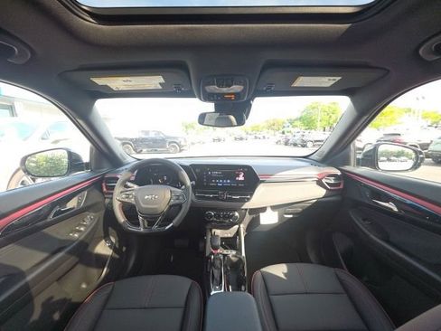 New 2026 Chevrolet TrailBlazer RS w/ Convenience Package AWD/4WD image 14