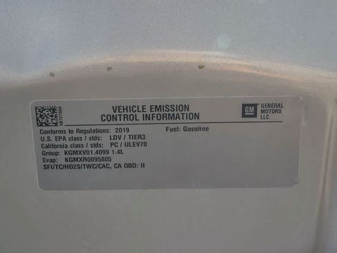 Used 2019 Buick Encore Sport Touring FWD image 28