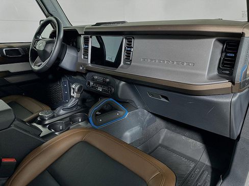 Used 2023 Ford Bronco Outer Banks image 29