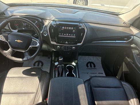 Used 2019 Chevrolet Traverse LT w/ LT Premium Package AWD/4WD image 19