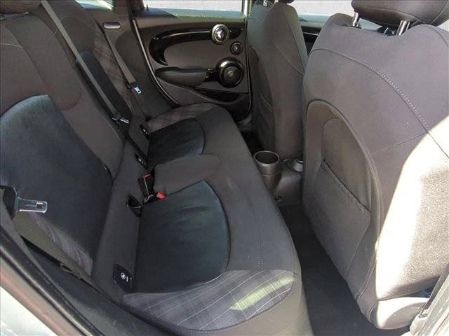 Used 2019 MINI Cooper S w/ Signature Upholstery Package FWD image 18