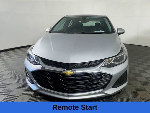 Used 2019 Chevrolet Cruze LT FWD image 5