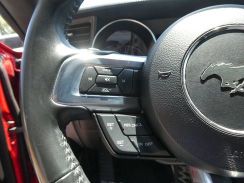 Used 2021 Ford Mustang Premium RWD image 17