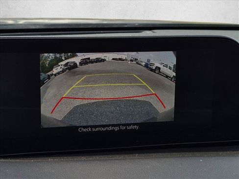 Used 2023 MAZDA MAZDA3 s FWD image 11