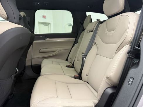 New 2026 Volvo EX90 Plus image 24