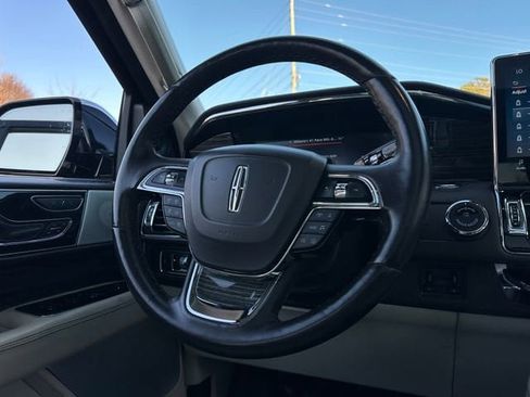 Used 2023 Lincoln Navigator Black Label AWD/4WD image 21