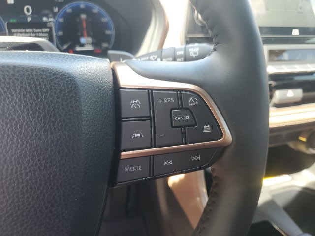 Used 2026 Toyota Grand Highlander AWD Hybrid image 17