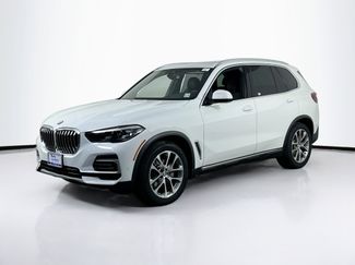 Used 2022 BMW X5 xDrive40i w/ Premium Package video 1