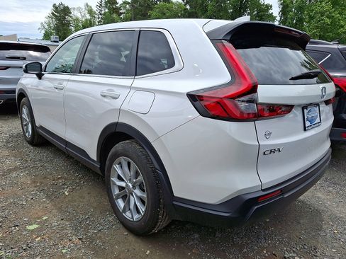 Used 2024 Honda CR-V EX image 3