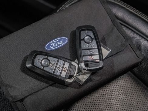Used 2018 Ford F350 Lariat w/ Lariat Ultimate Package AWD/4WD image 67