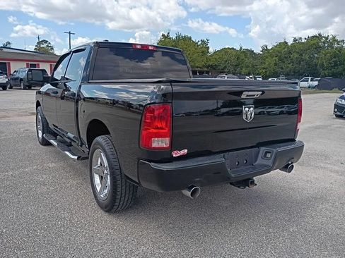 Used 2014 RAM 1500 Express AWD/4WD image 3
