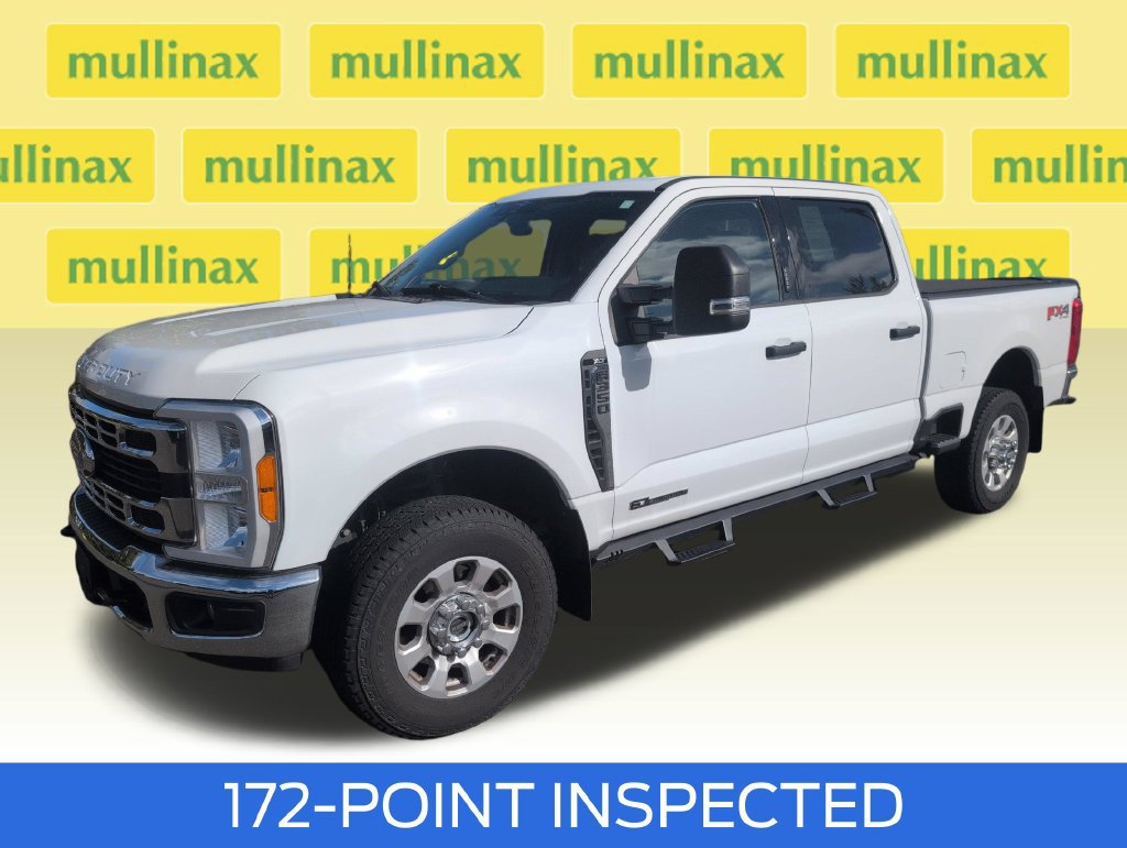 Used 2023 Ford F350 XLT w/ FX4 Off-Road Package AWD/4WD image 15