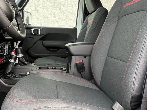 New 2026 Jeep Wrangler Unlimited Rubicon image 8