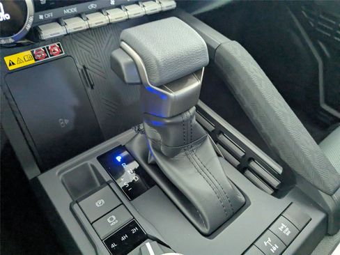 New 2025 Toyota Tacoma 4x4 Double Cab Hybrid image 17