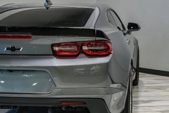 Used 2021 Chevrolet Camaro LT RWD image 37