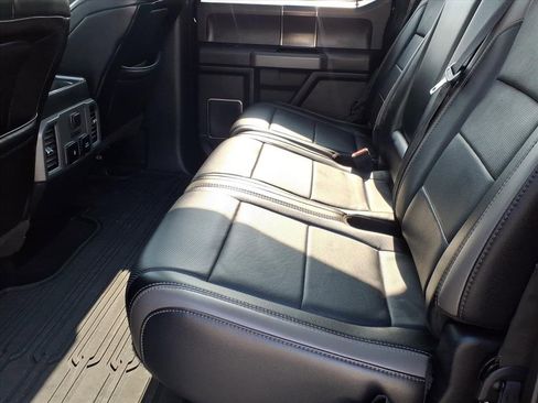 Used 2018 Ford F150 Raptor w/ Equipment Group 802A Luxury image 9