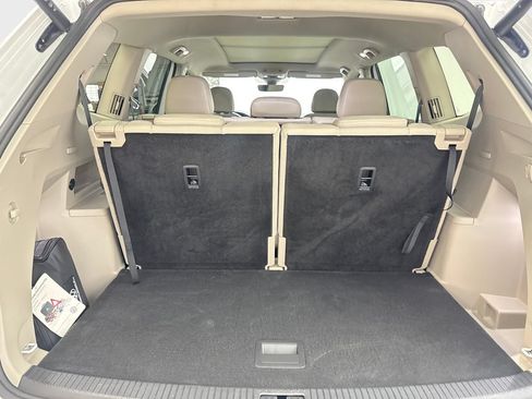 Used 2025 Volkswagen Atlas SEL AWD/4WD image 83
