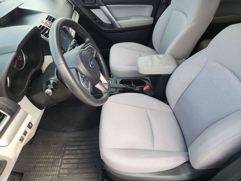Used 2018 Subaru Forester 2.5i Premium AWD/4WD image 18