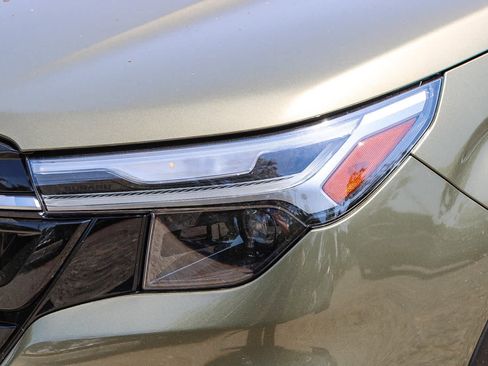 New 2025 Subaru Forester Touring image 8