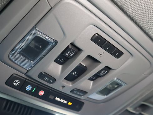 Certified 2025 Chevrolet Silverado 1500 LT Trail Boss w/ Convenience Package II image 21