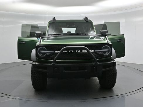 Certified 2022 Ford Bronco Wildtrak AWD/4WD image 31