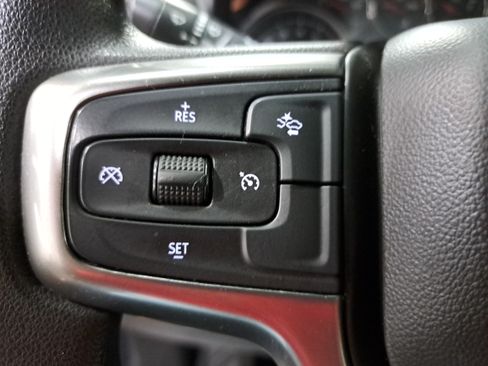 Used 2022 Chevrolet Silverado 1500 Custom w/ Safety Confidence Package AWD/4WD image 17