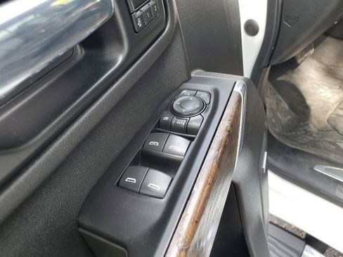 Used 2020 GMC Sierra 2500 Denali w/ Technology Package image 18