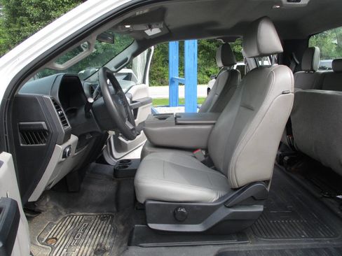 Used 2019 Ford F250 XL w/ XL Value Package AWD/4WD image 18