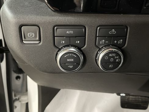 Used 2023 GMC Sierra 1500 Elevation w/ LPO, GMC Protection Package image 20