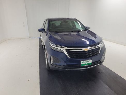 Used 2023 Chevrolet Equinox LT w/ Driver Convenience Package AWD/4WD image 14