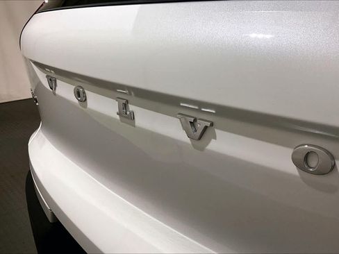 Used 2023 Volvo XC40 Recharge Ultimate w/ Protection Package Premier AWD/4WD image 32