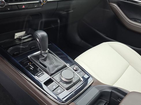 Certified 2024 MAZDA CX-30 AWD 2.5 S w/ Premium Package image 25