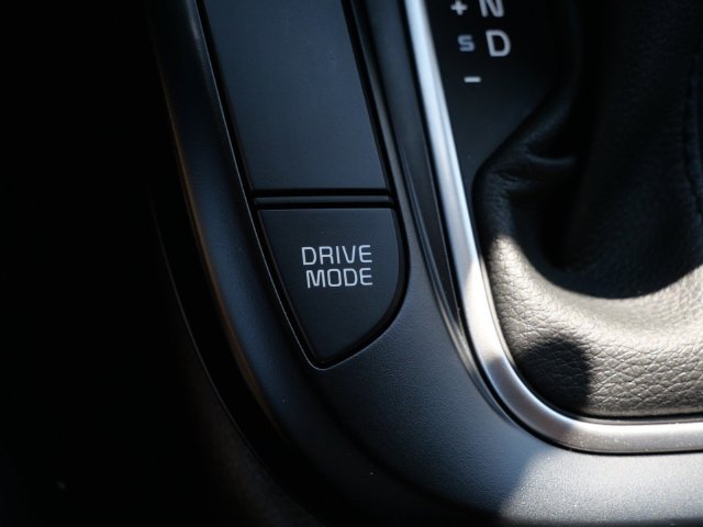 Used 2025 Kia Soul LX FWD image 26