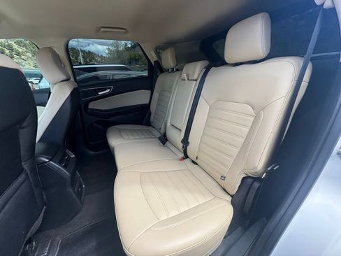 Used 2024 Ford Edge SEL image 27